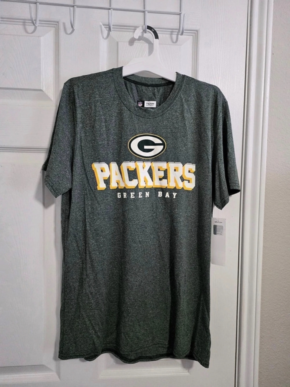 NFL Team Apparel Green Bay Packers Men's Packers T-Shirt Size Medium New